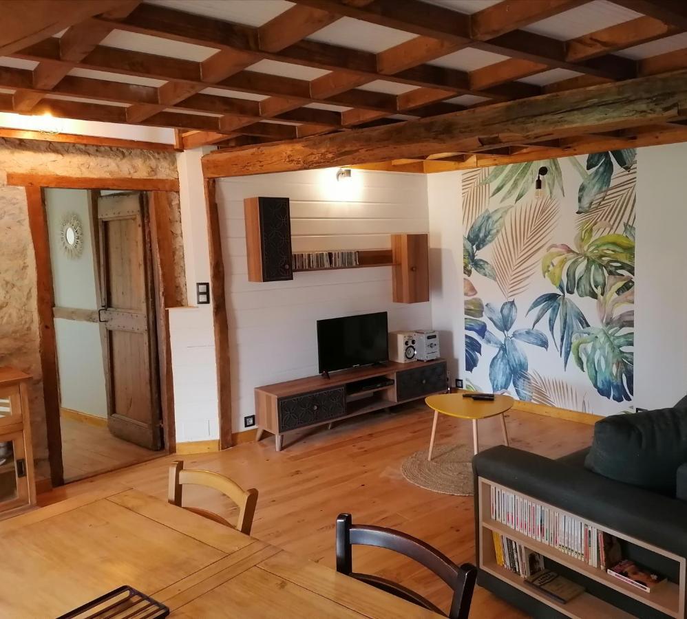 Gite Du Fassac Saint-Julien-du-Puy Exteriör bild