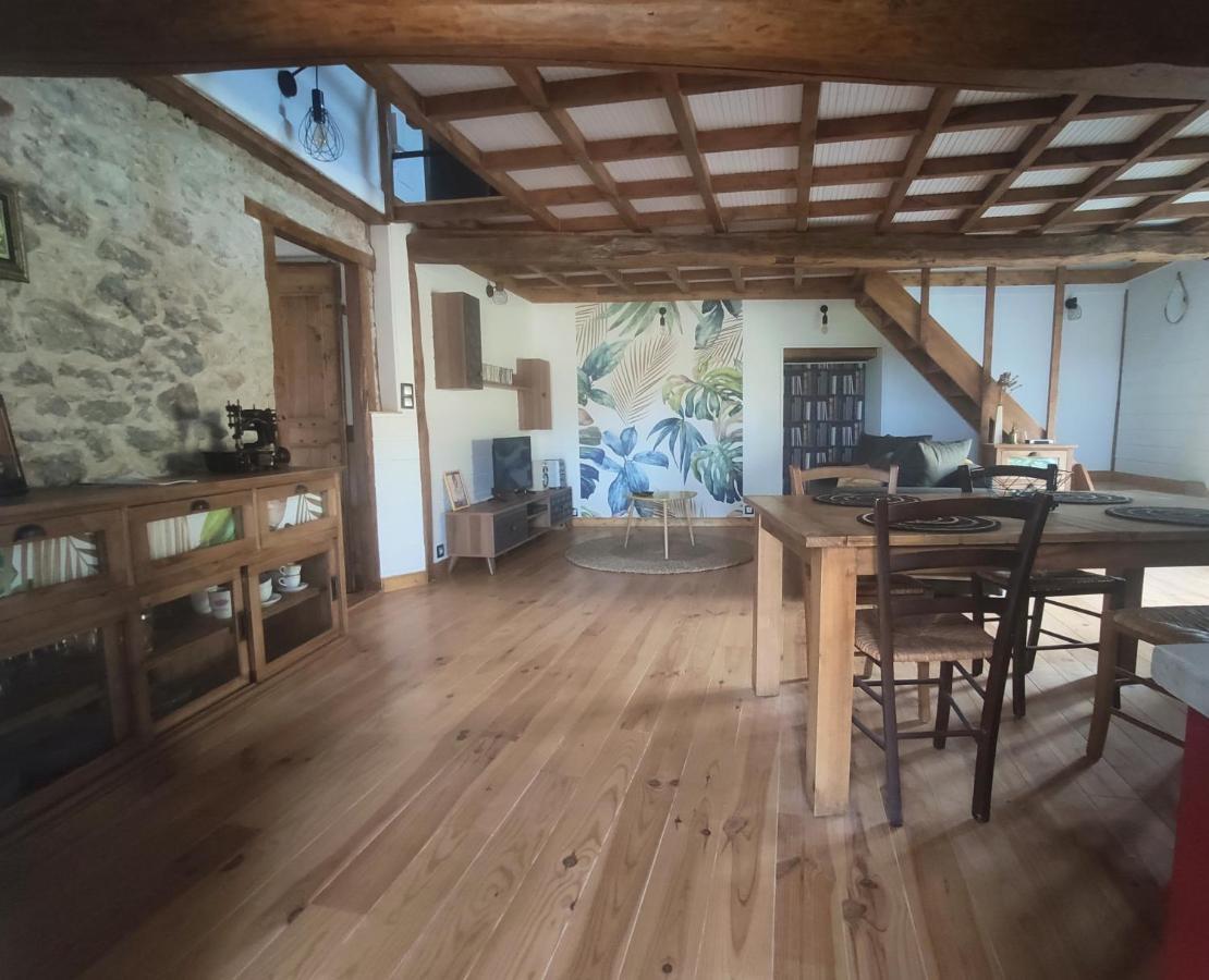 Gite Du Fassac Saint-Julien-du-Puy Exteriör bild
